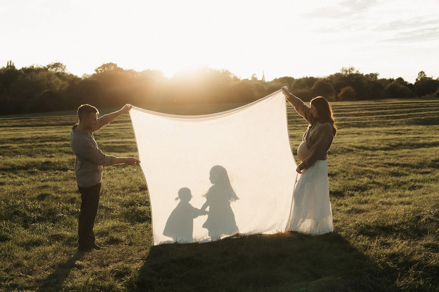 maternity photographer Nottinghamshire, maternity photographer Nottingham, maternity photoshoot Nottingham, maternity photoshoot Leicestershire, natural maternity photoshoot