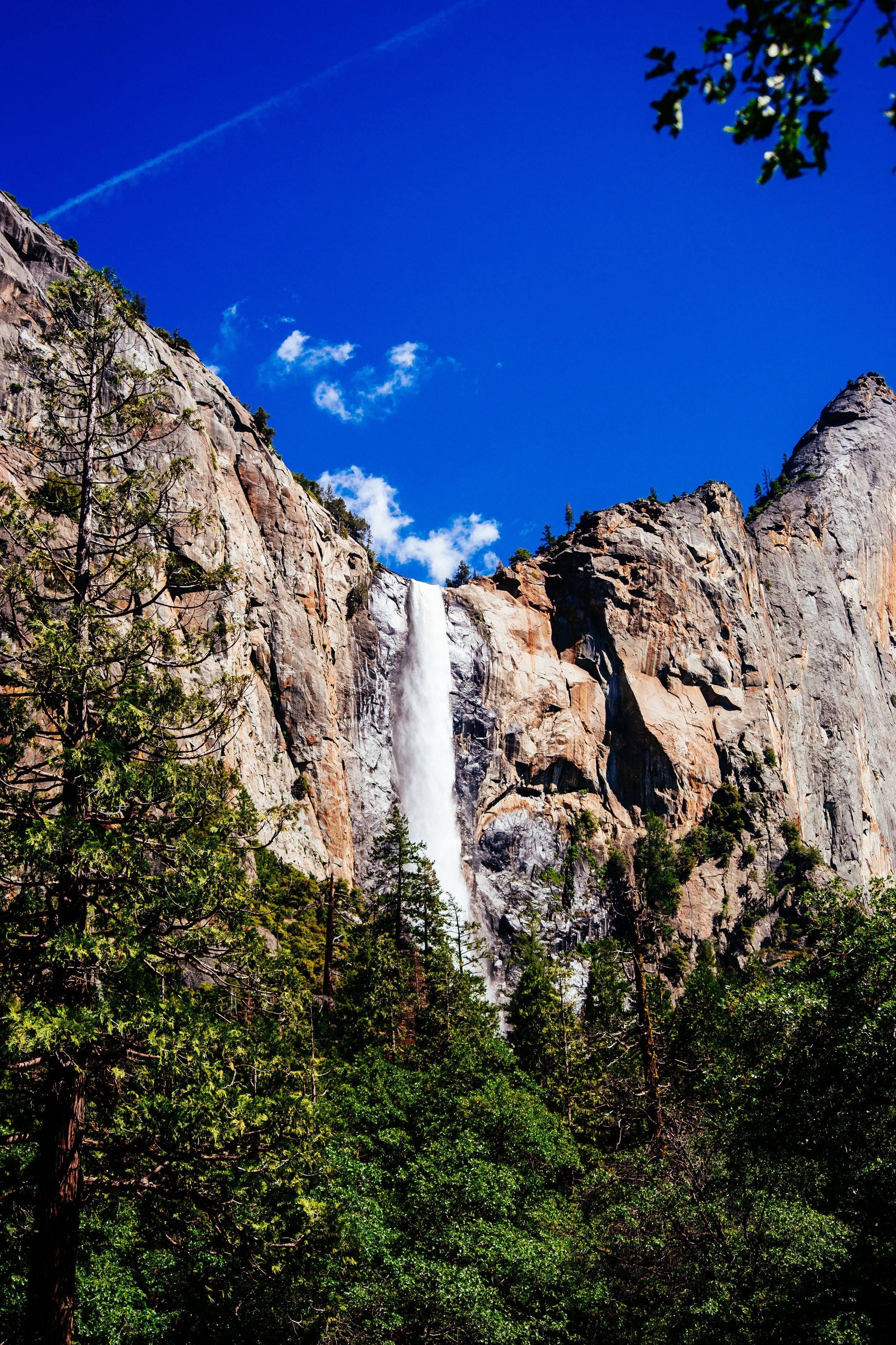 Bridalveil Fall.