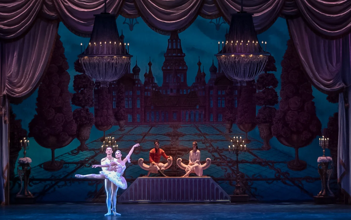 Nutcracker / New Jersey Ballet