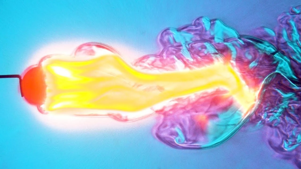 19: Schlieren imaging, a technique used to detect tiny differences in air, can be accomplished using a spherical concave mirror, a bright LED flashlight, a razor blade or coloured filters, some tin foil, and a camera. https://youtu.be/K7pQsR8WFSo