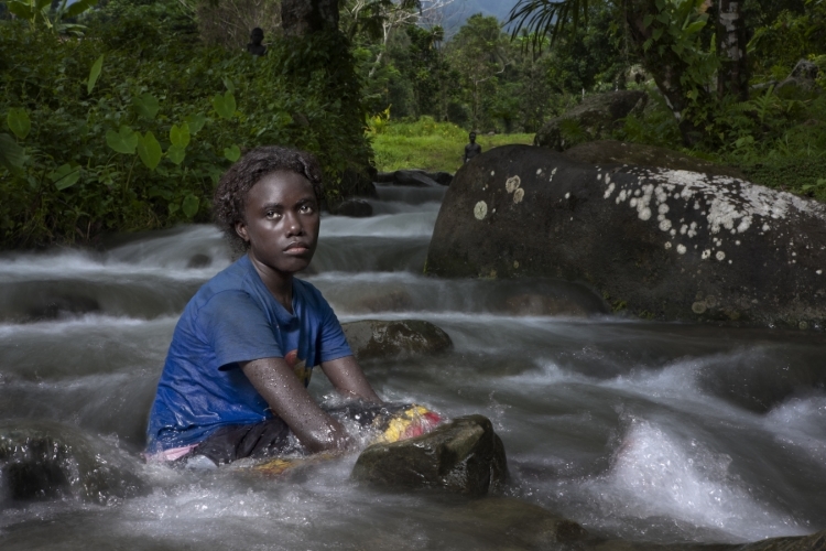  Lillian, Daantanai South Nasioi Region, Blood Generation series, 2009, Type C photographs, edition of 10 