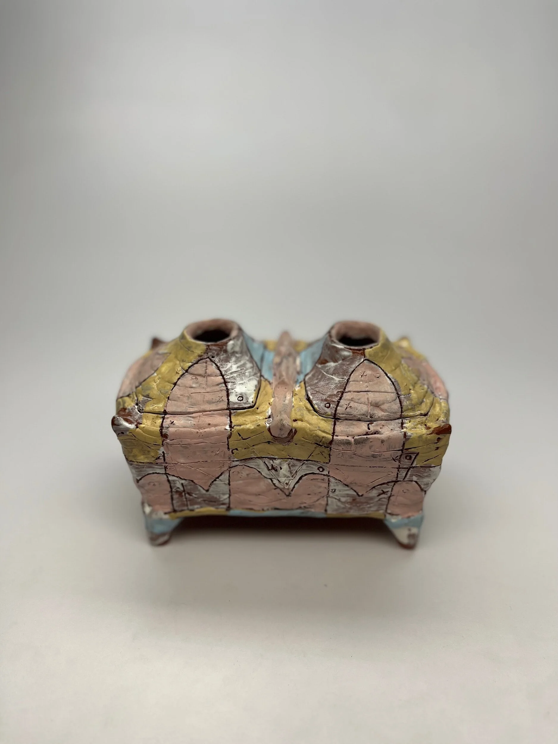 E7069CFF-4EC5-4C25-9025-9BDA70B90237