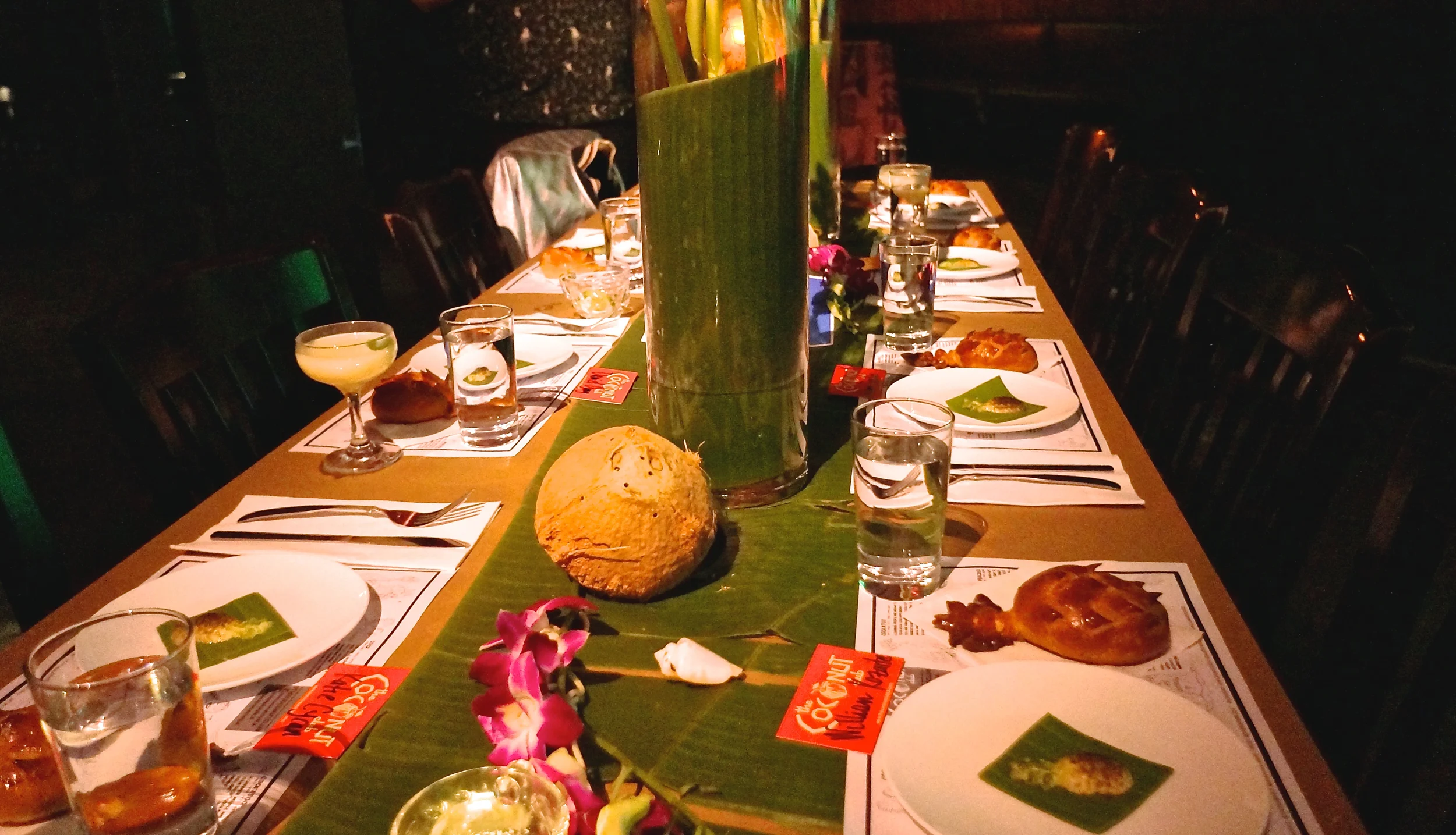 coconut-club-table-before-dinner.jpg
