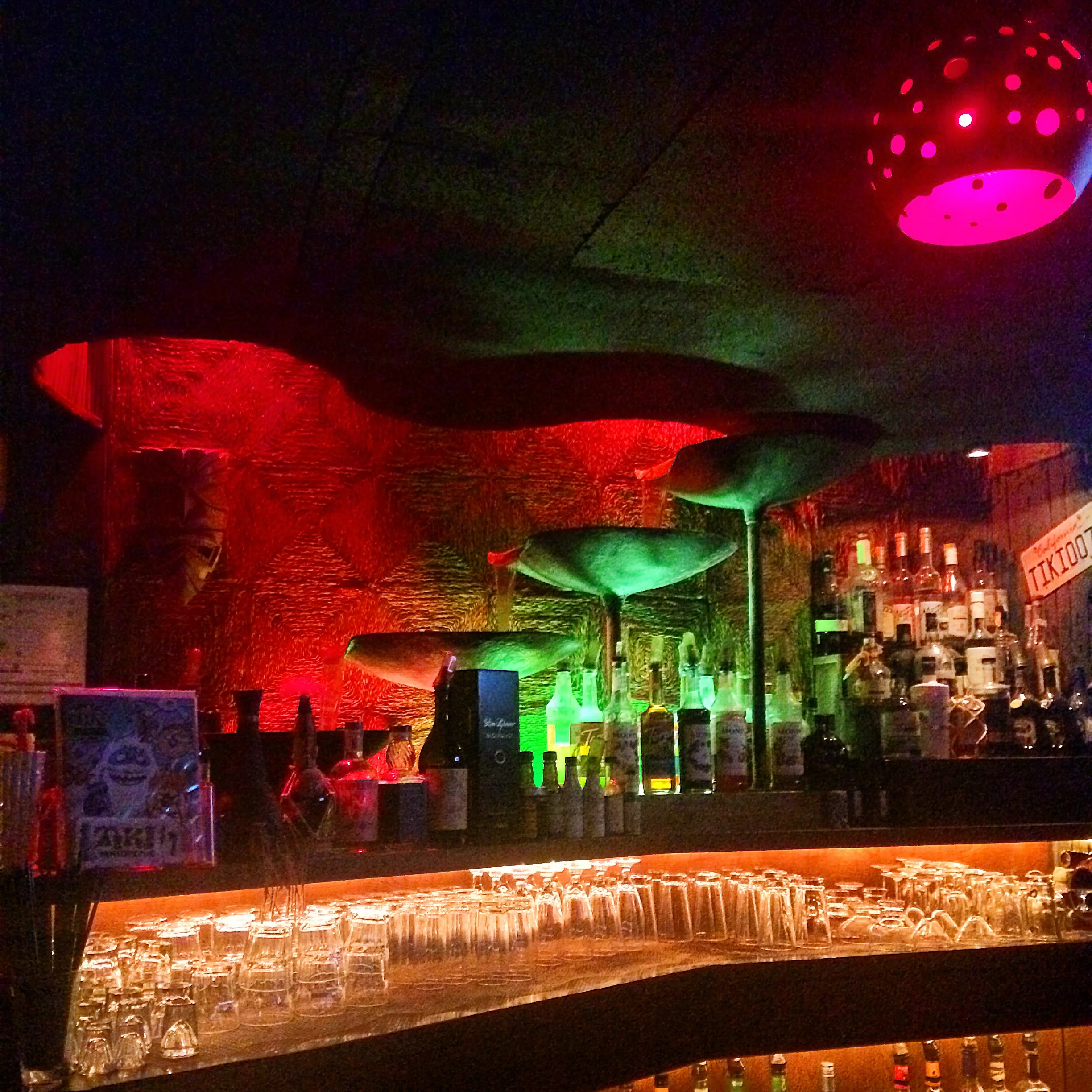toga-hut-north-hollywood.jpg