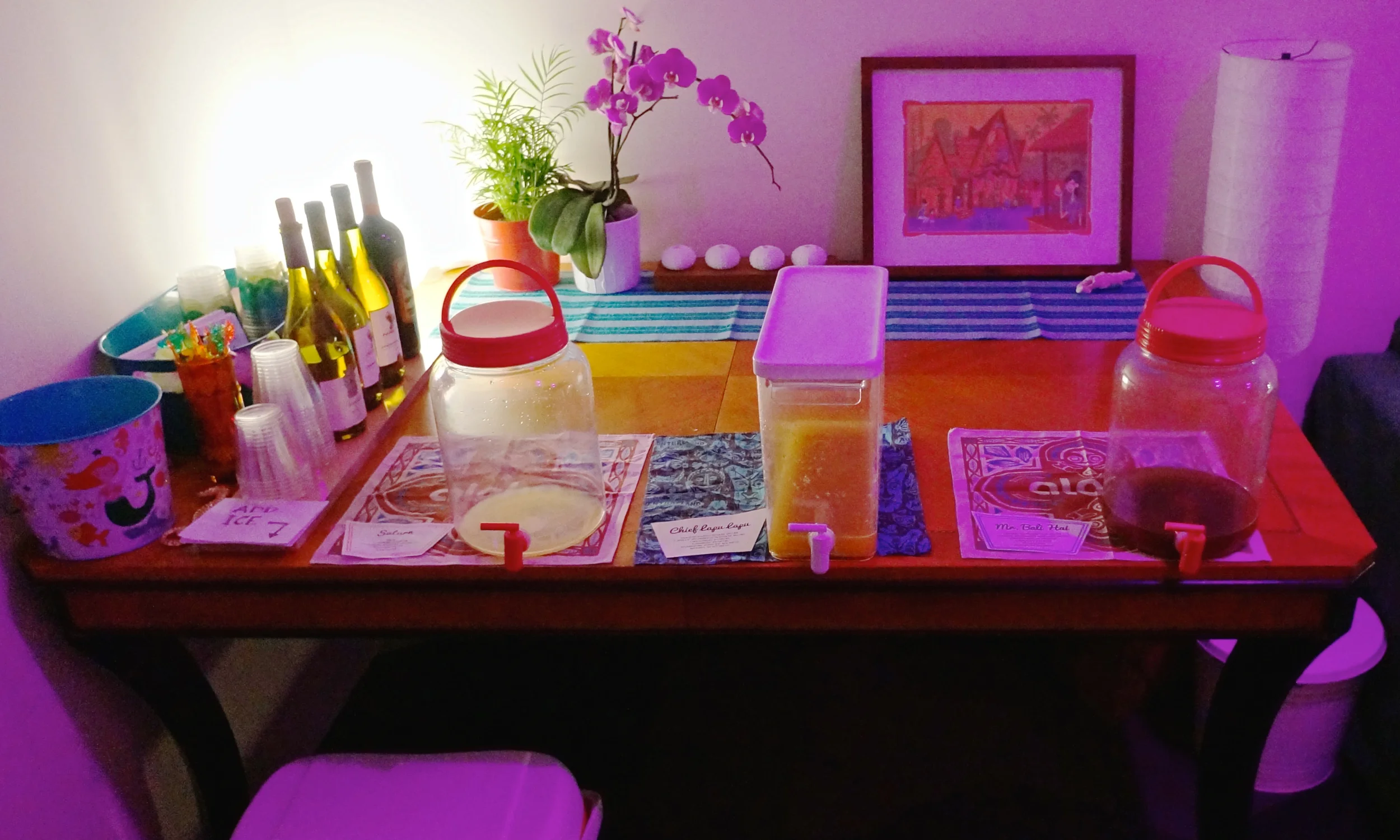 modern-tiki-lounge-drinks.jpg