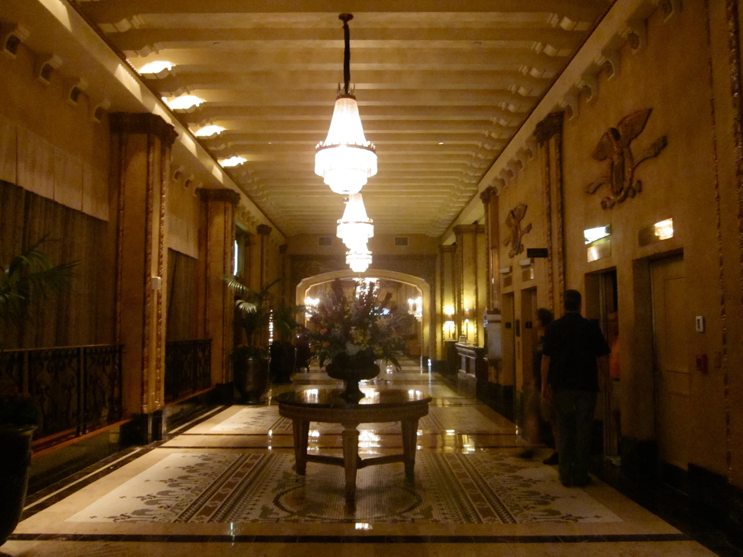ROOSEVELT HOTEL LOBBY 