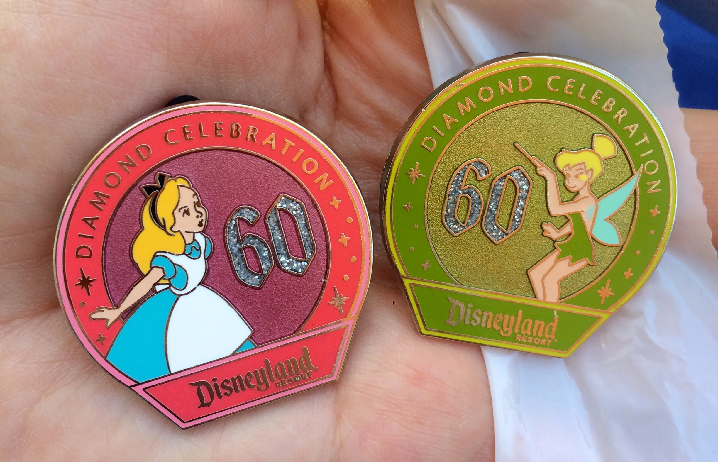 disneyland-60th-blind-box-pins.jpg