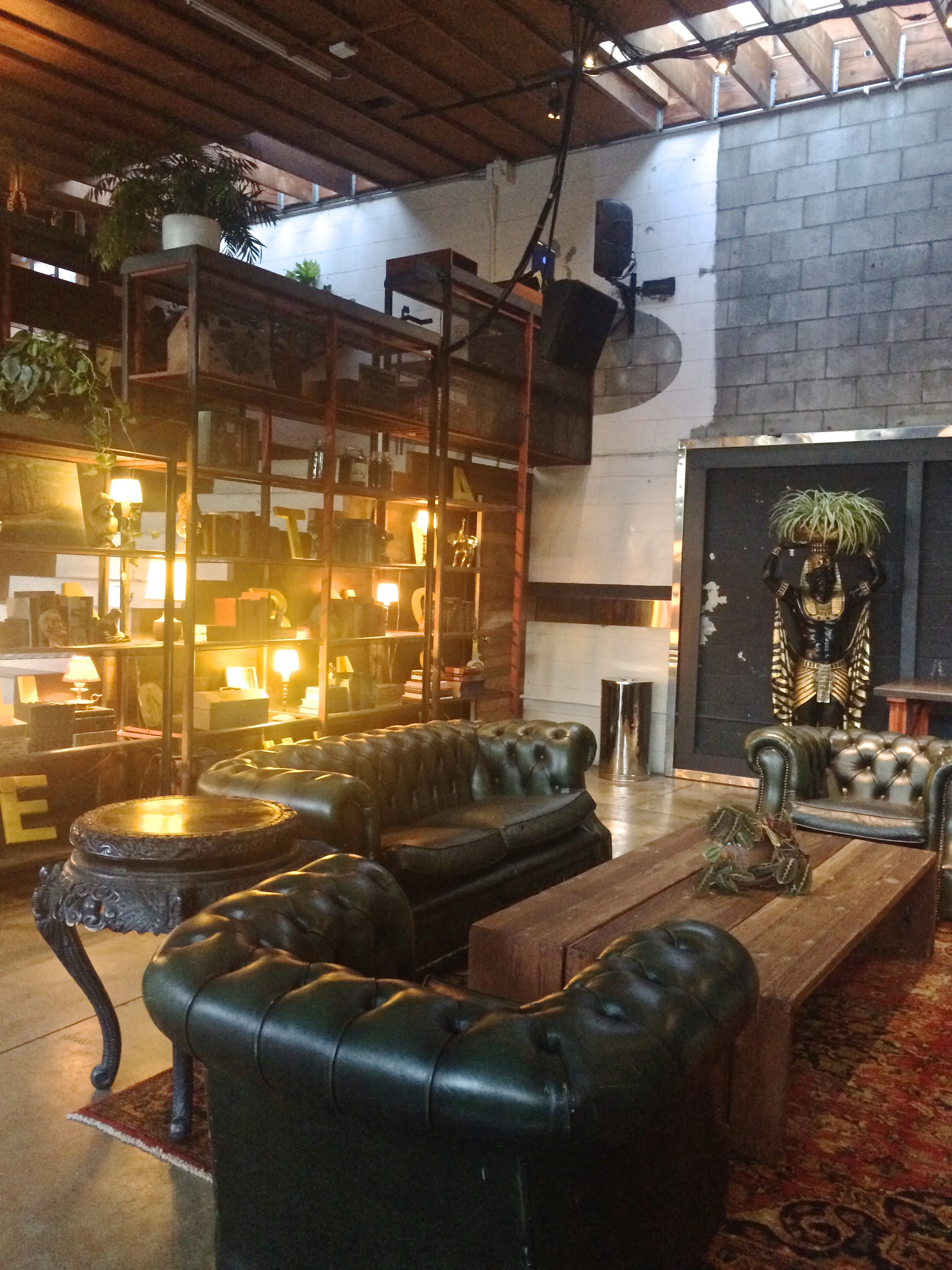 smogshoppe-venue-decor.jpg
