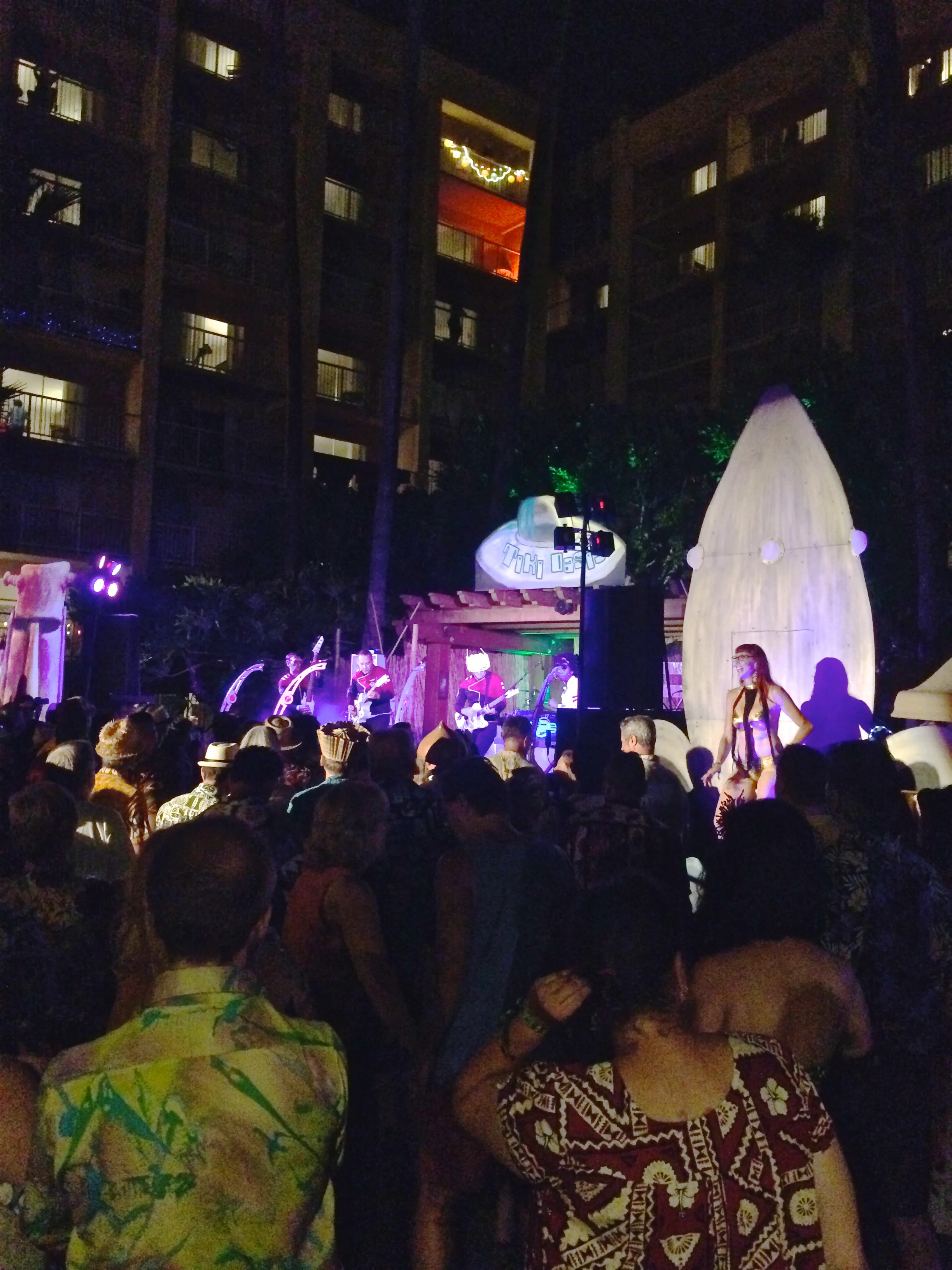 tiki-oasis-live-music.jpg