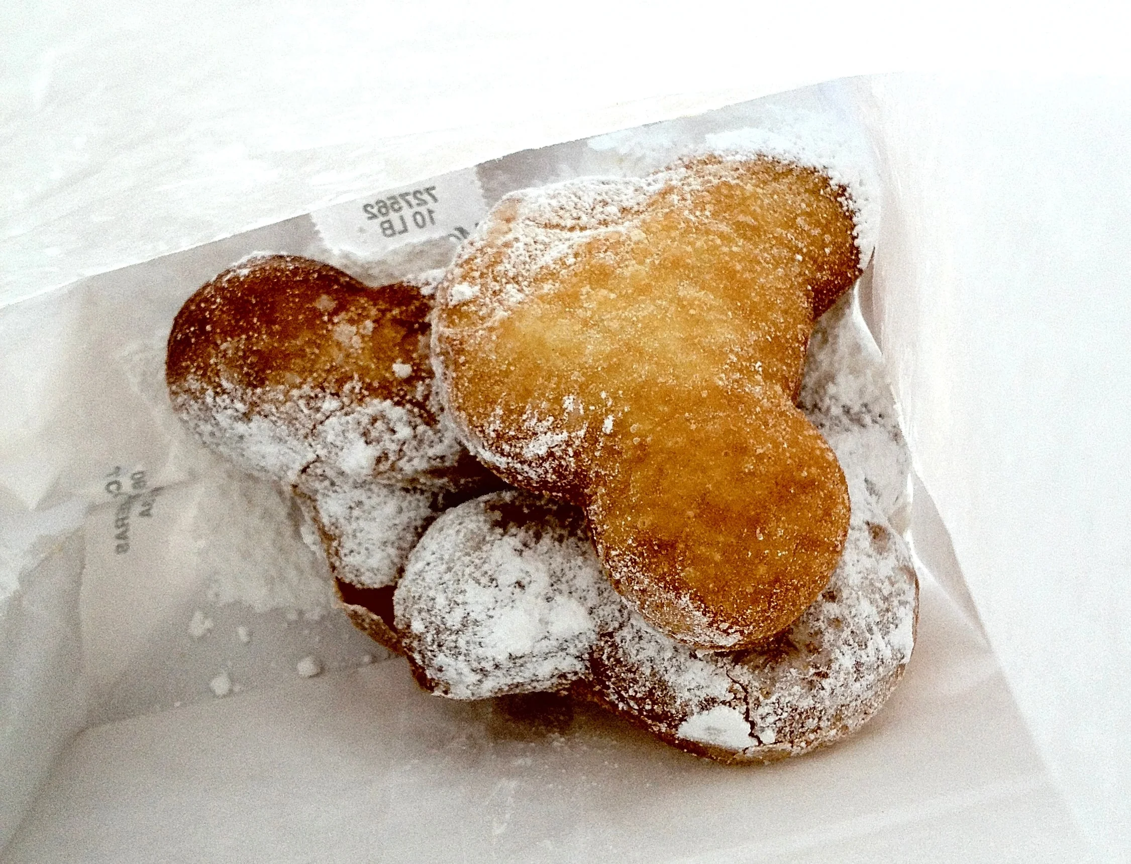 mickey-beignets.jpg