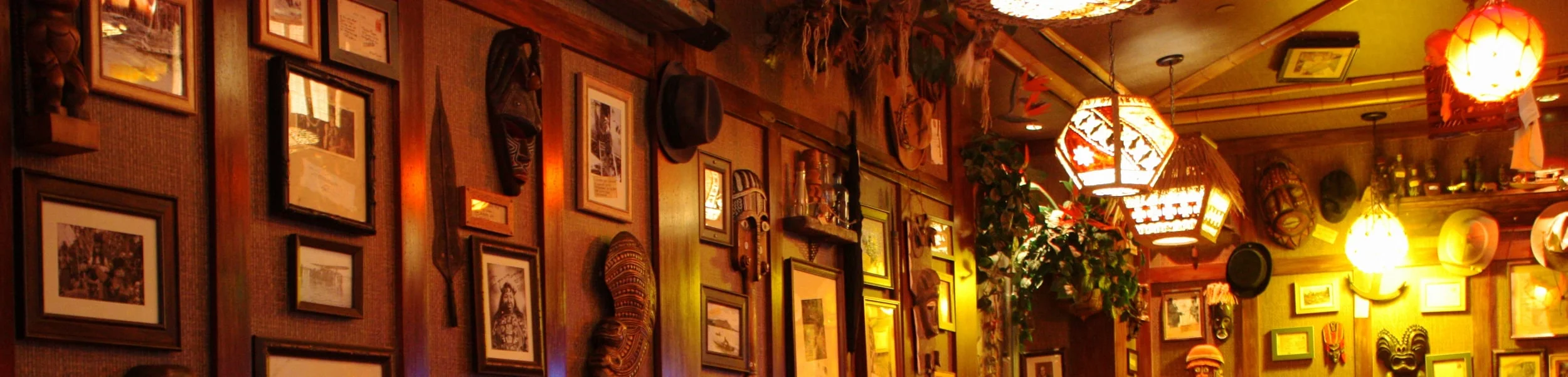 trader-sams-enchanted-tiki-bar.jpg
