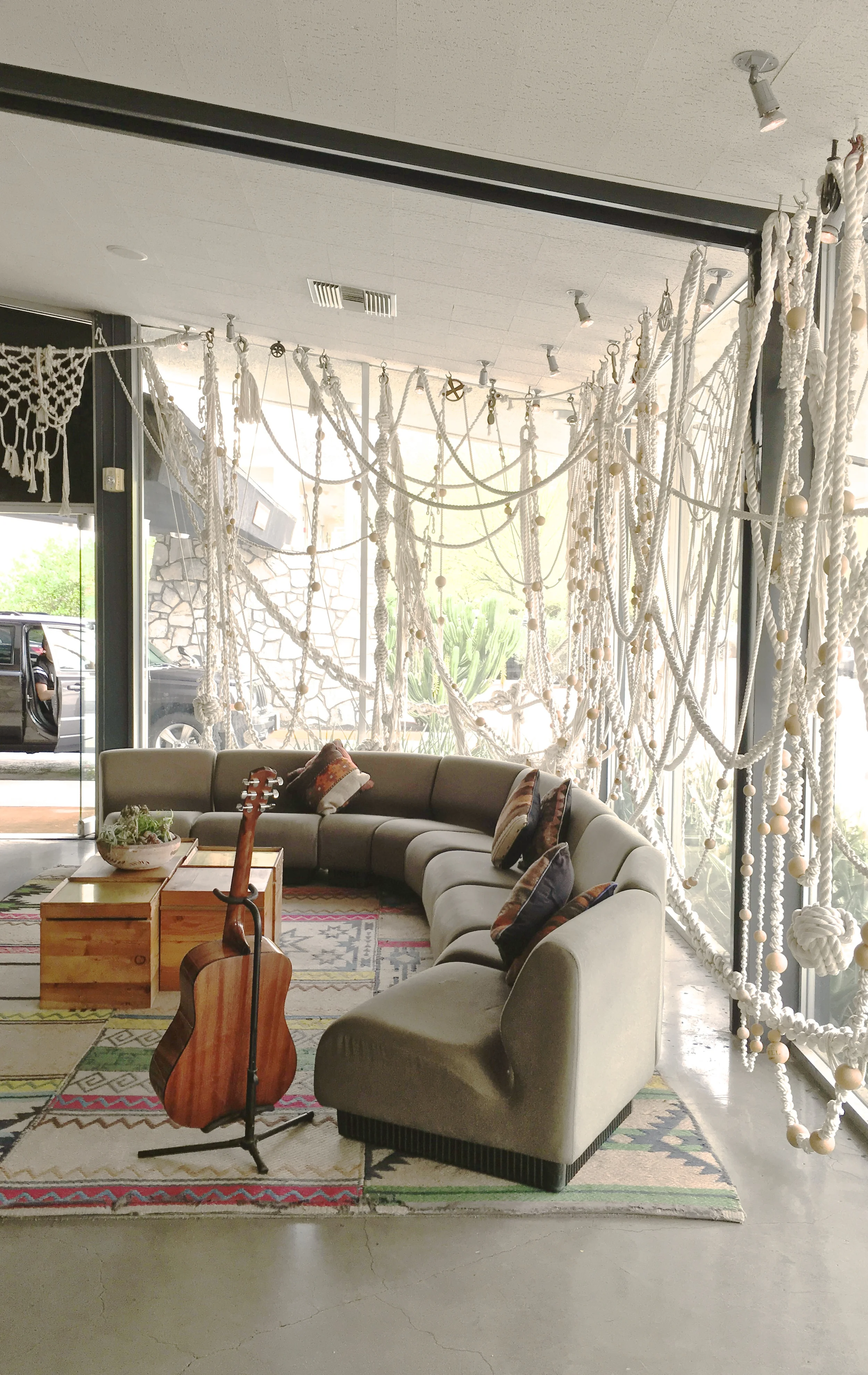 ace-hotel-palm-springs-lobby.jpg