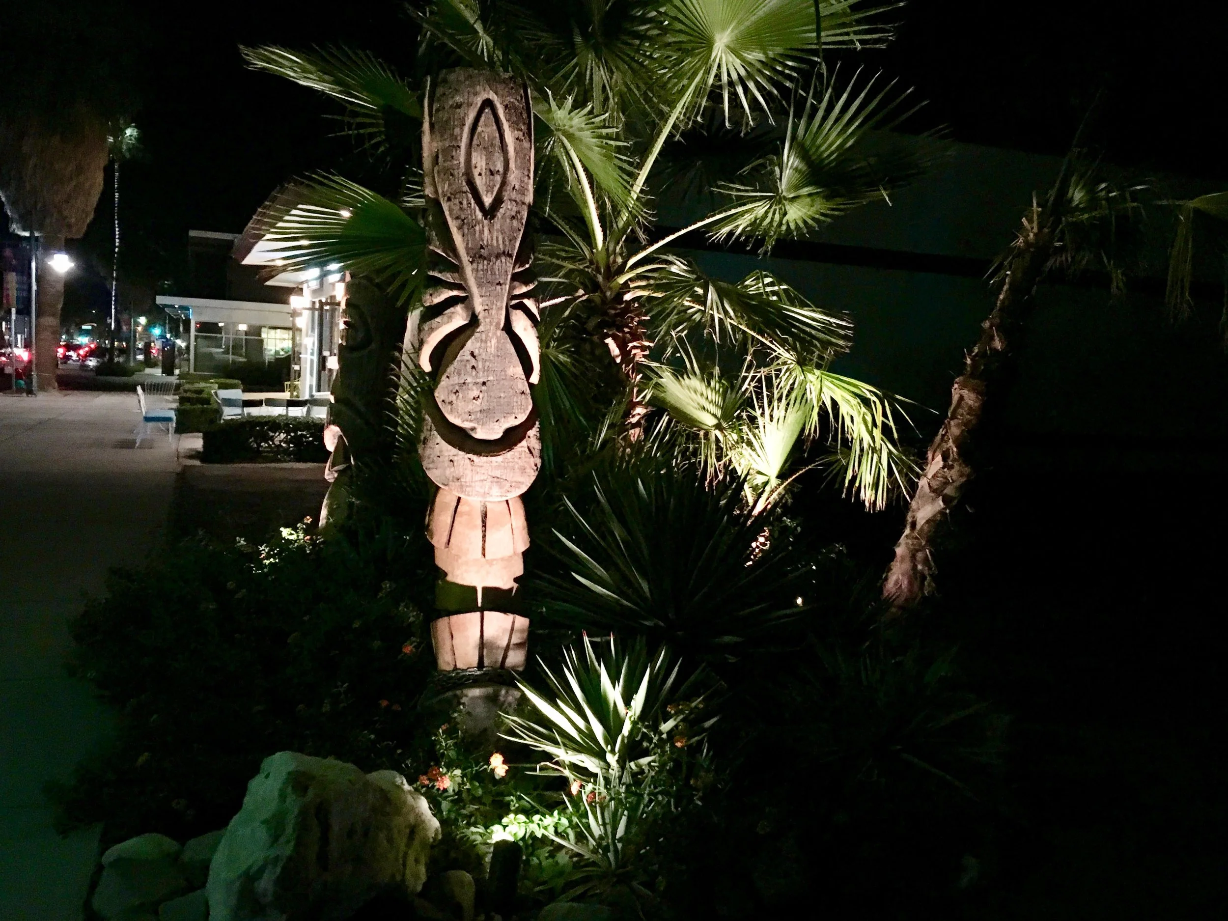 palm-springs-tiki.jpg