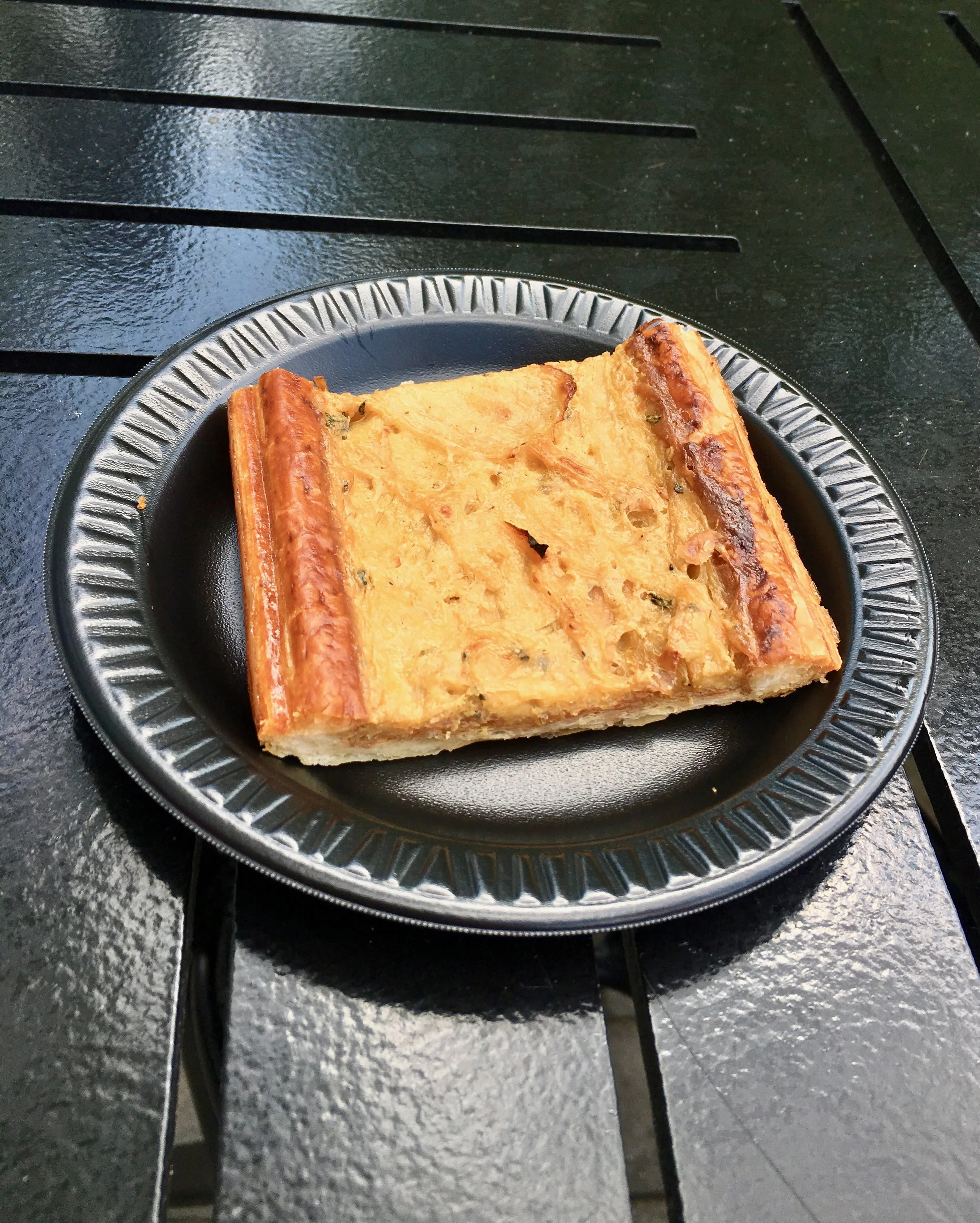 epcot-france-onion-tart.jpg