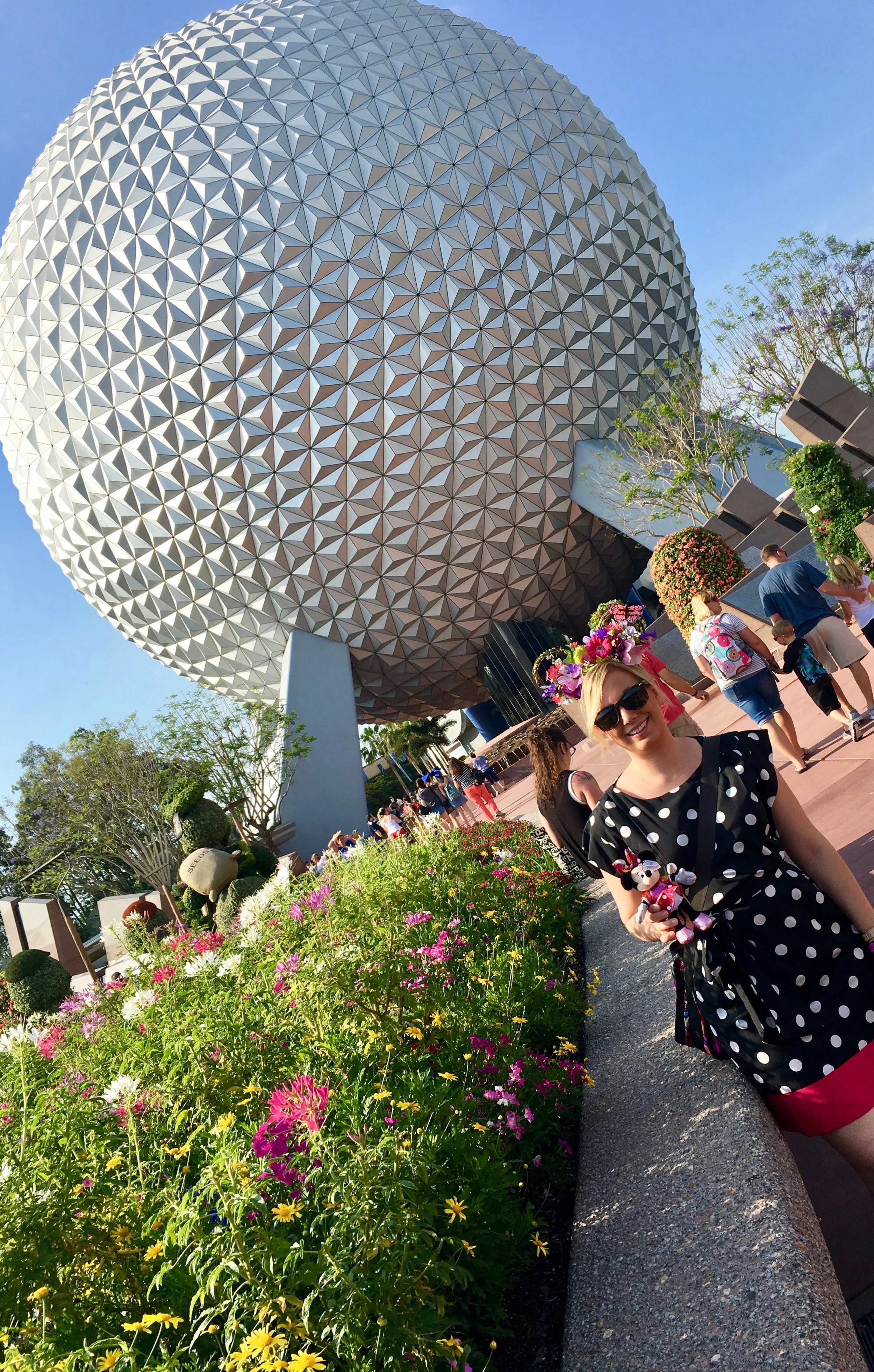 epcot-entrance-spaceship-earth.jpg