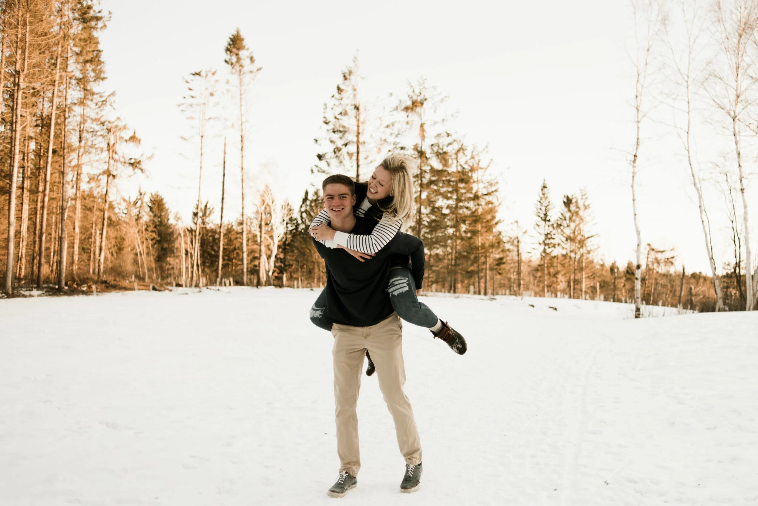 Duluth—Taryn+Cam23.jpg