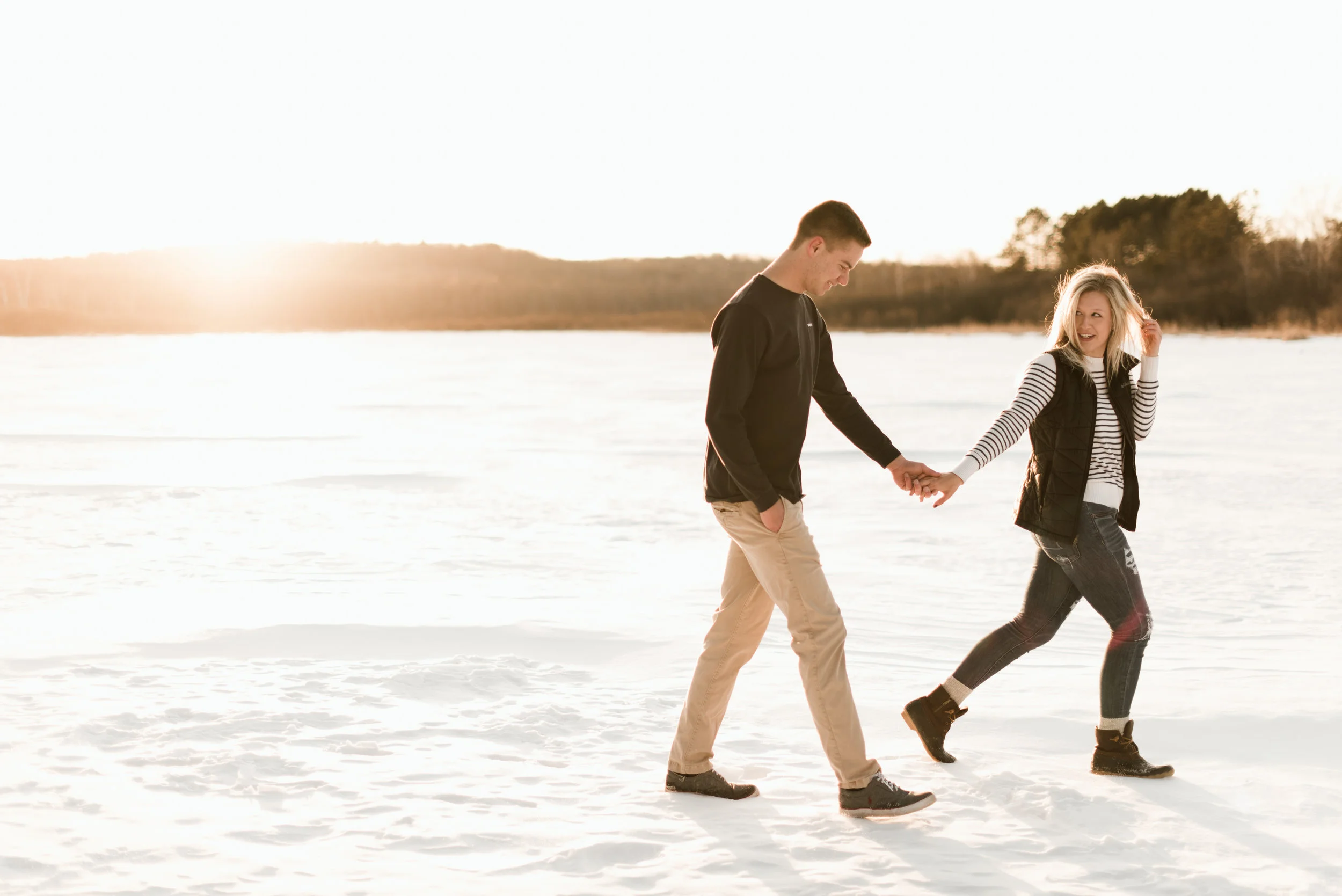 Duluth—Taryn+Cam70.jpg