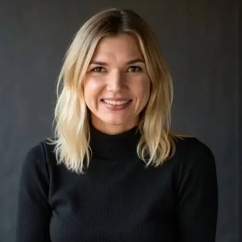 Best Brisbane Criminal Lawyer with shoulder-length blonde hair friendly