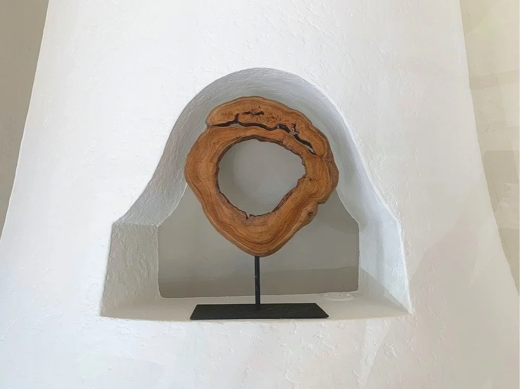 Sculpture in niche of fireplace