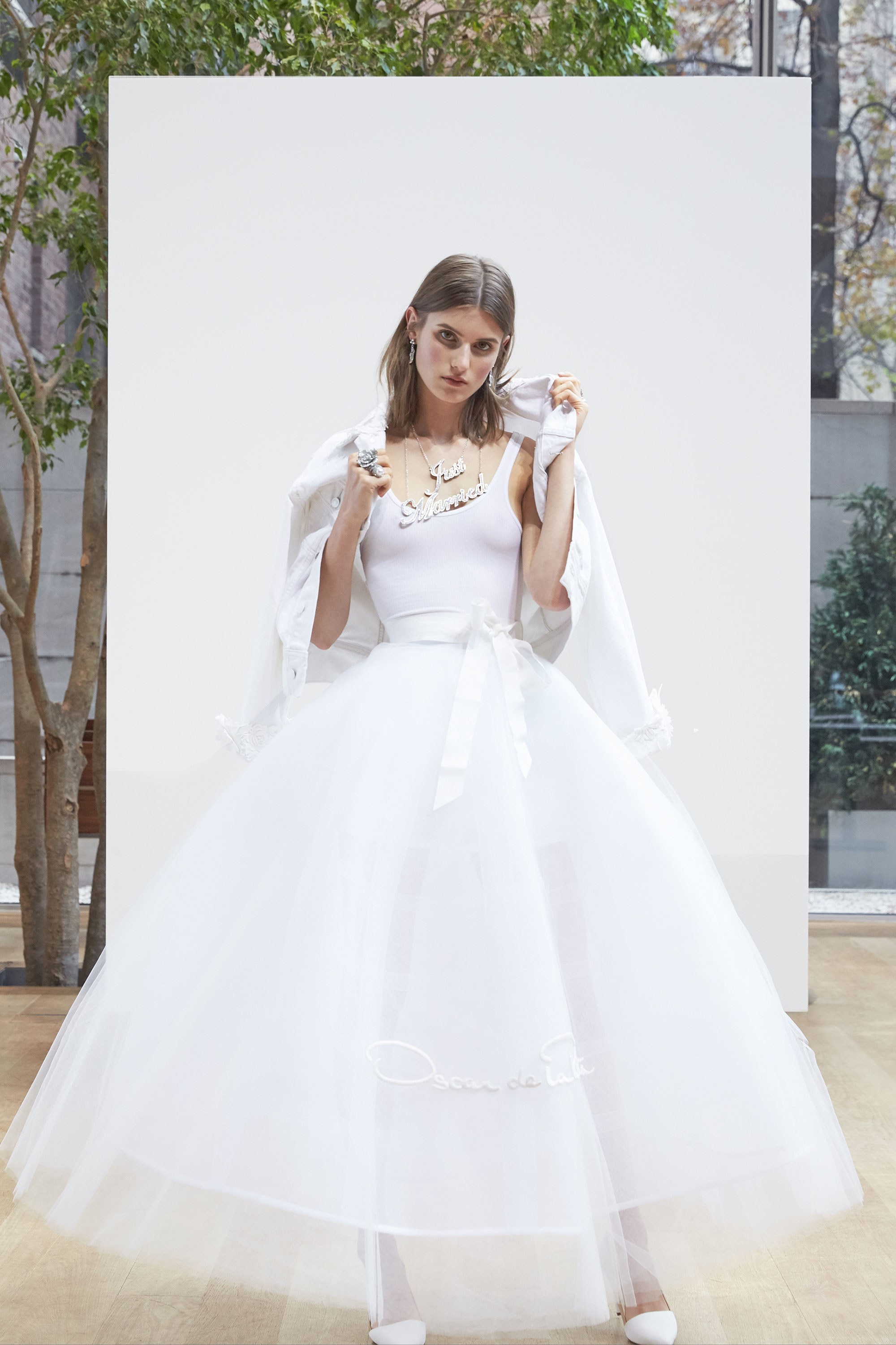 25-oscar-de-la-renta-bridal-2018.jpg