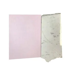 Fragmento D , 2019. Acrílico sobre panel y mármol. 34 x 33 cm.