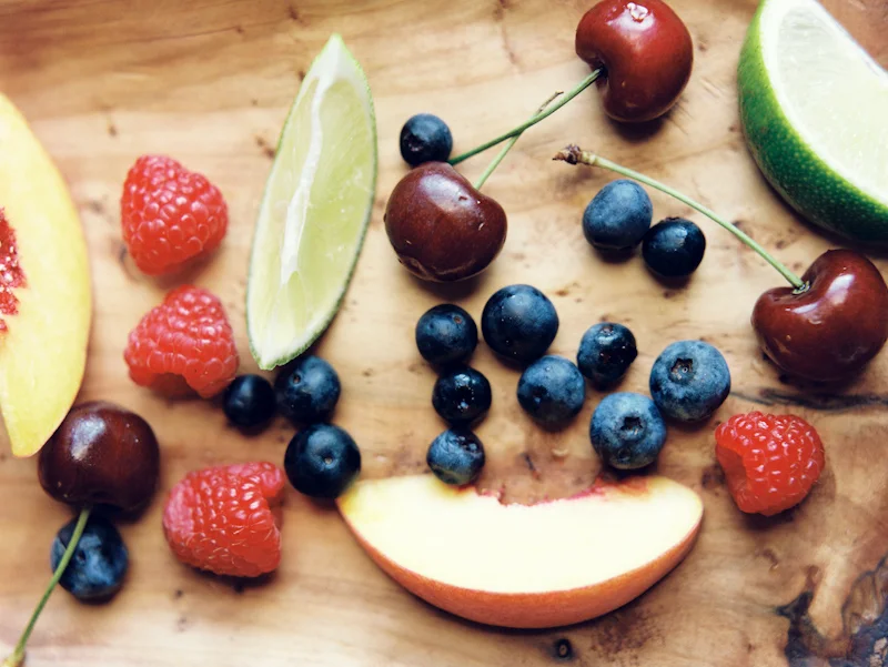 farm-fresh-fruit-02.jpg