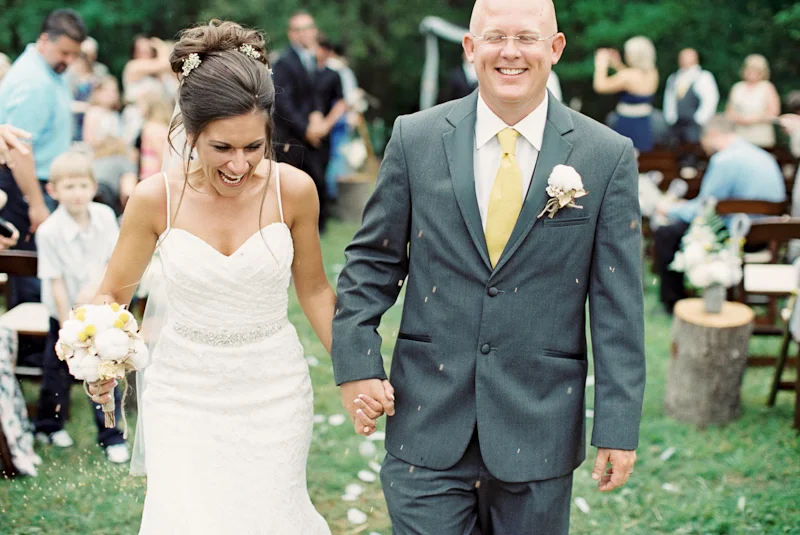 diy-backyard-wedding-16.jpg