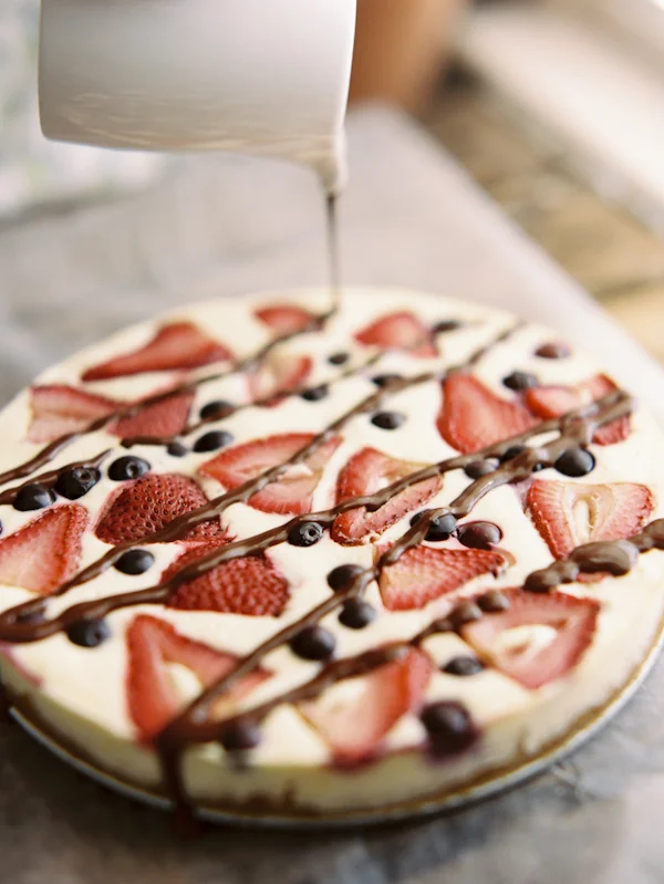 farm-fresh-berry-cheesecake-08.jpg