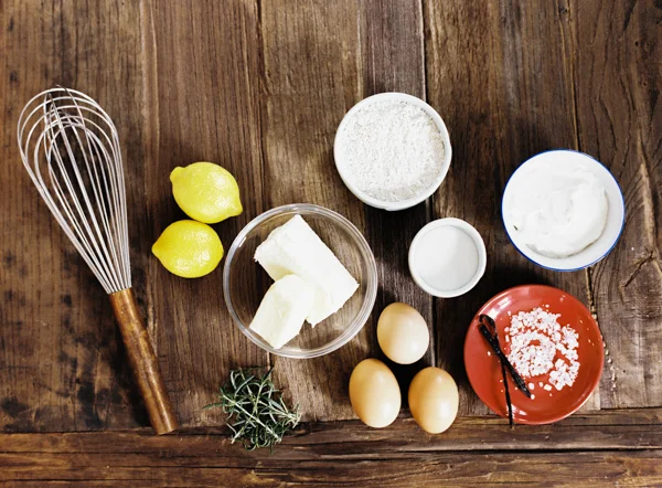 rosemary-lemon-cake-01