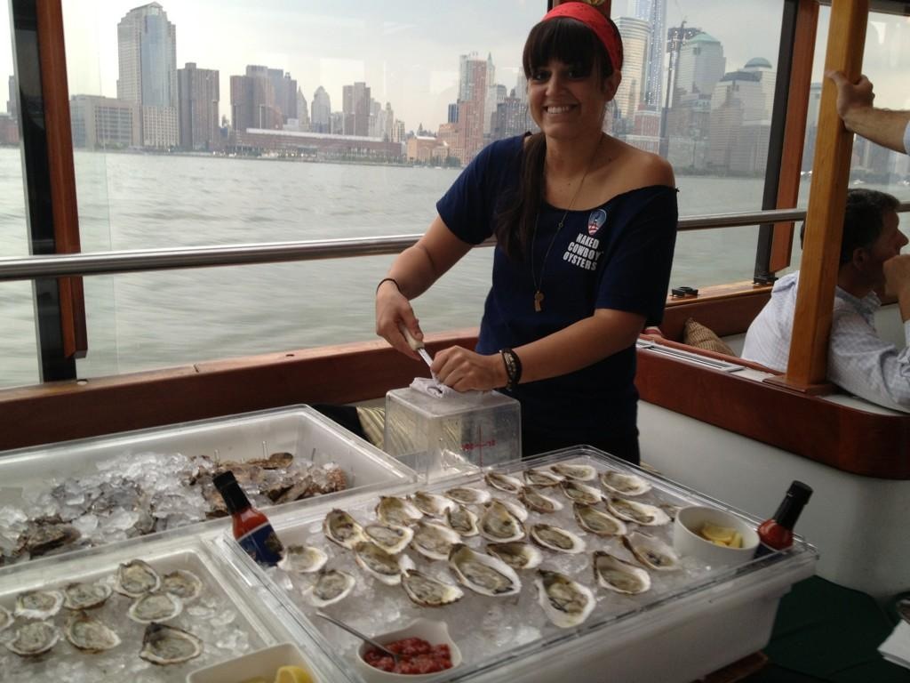 pop-up oyster bar on a yacht around NYC