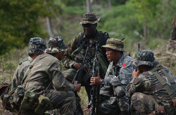 A soldier supports members of the Philippine Army as a part of Operation Enduring Freedom-Philippines.