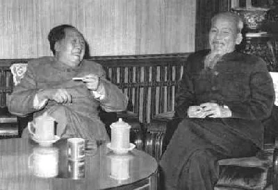 Mao Zedong and Ho Chi Minh- they are probably talking strategy | Wikimedia Commons