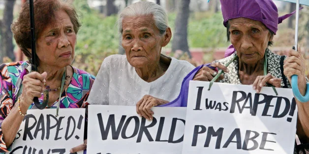 Filipino "comfort women" demand justice from Japan. (AP)