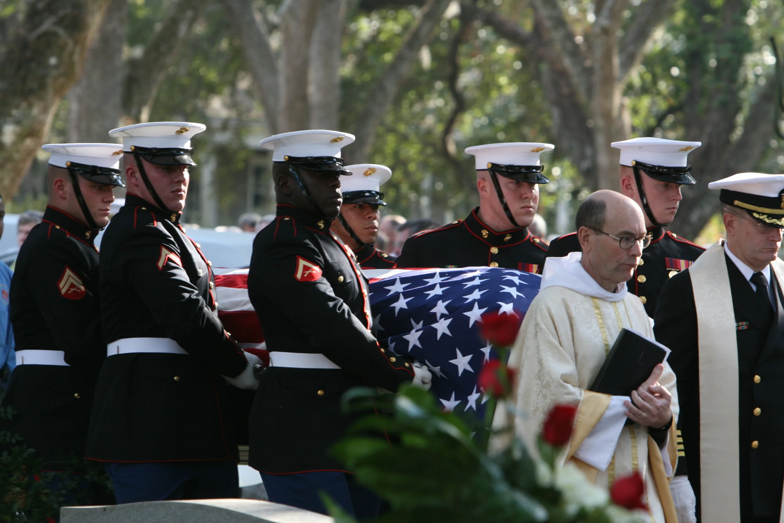Military funeral. (Sgt. John J. Parry, USMC Photo)