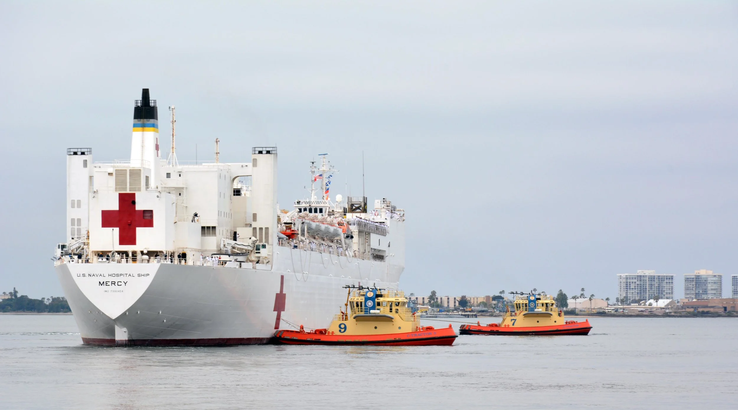 USNS Mercy (T-AH 19) departing San Diego to participate in Pacific Partnership 2016.