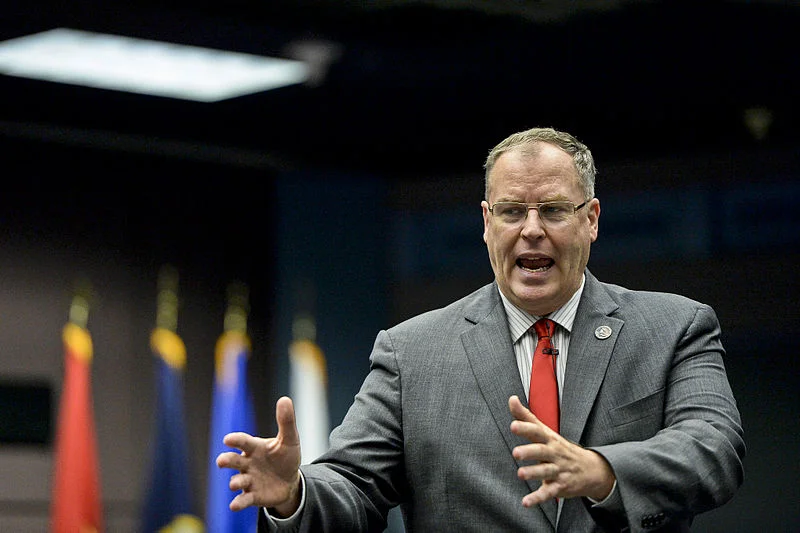 Deputy Defense Secretary Bob Work. (U.S. Navy Petty Officer 2nd Class Sean Hurt/DoD Photo)