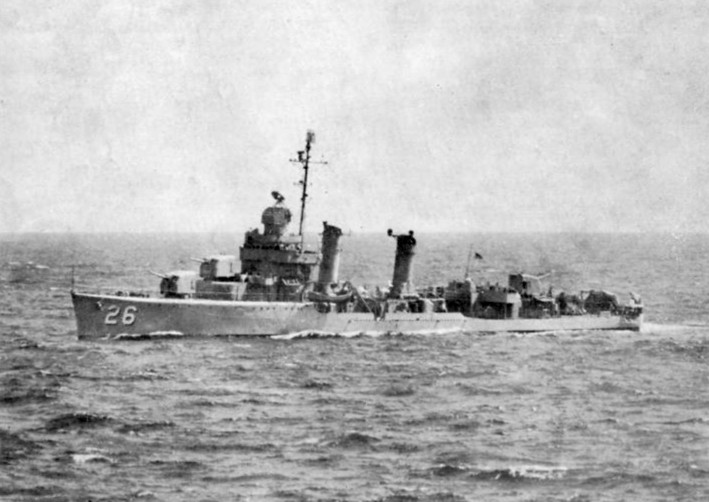   The U.S. Navy destroyer minesweeper USS Hobson underway in 1948. (U.S. Navy Photo/Wikimedia)  