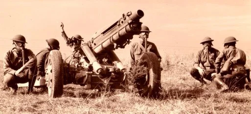 Field Artillery practicing with gas masks in Ft. Knox, Kentucky (National Archives)