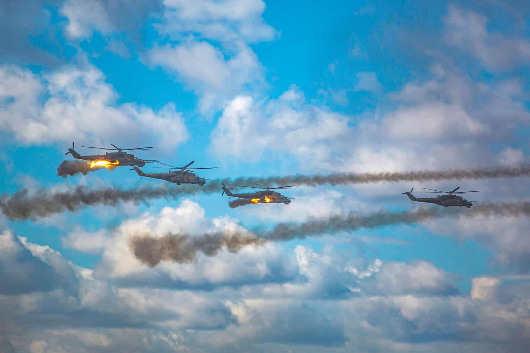 Russian helicopters over Zabaykalsky Krai during Vostok (EPA)