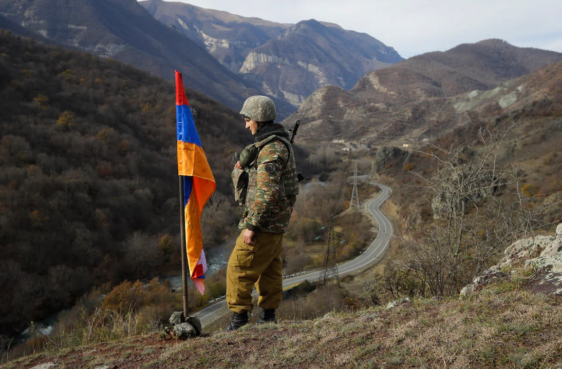 Heavy fighting breaks out between Armenia and Azerbaijan, raising fears of  war