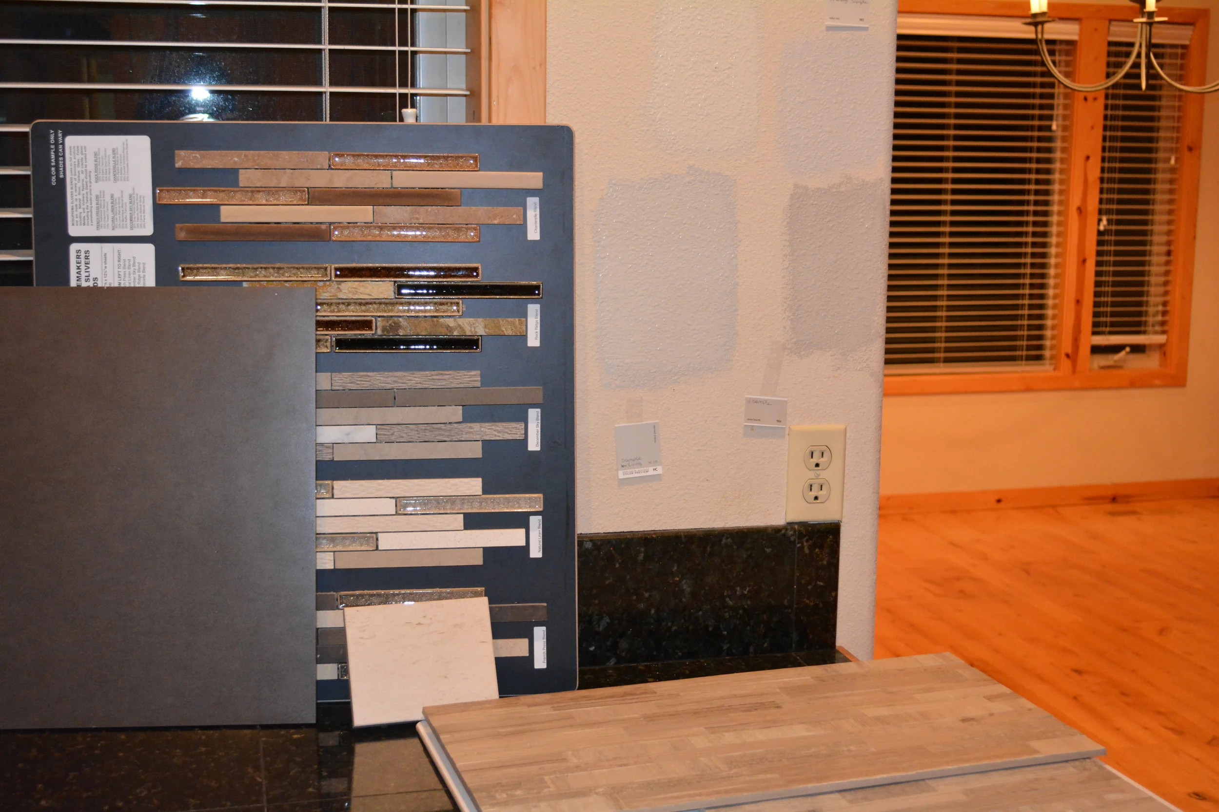 choosing paint and kitchen backsplash