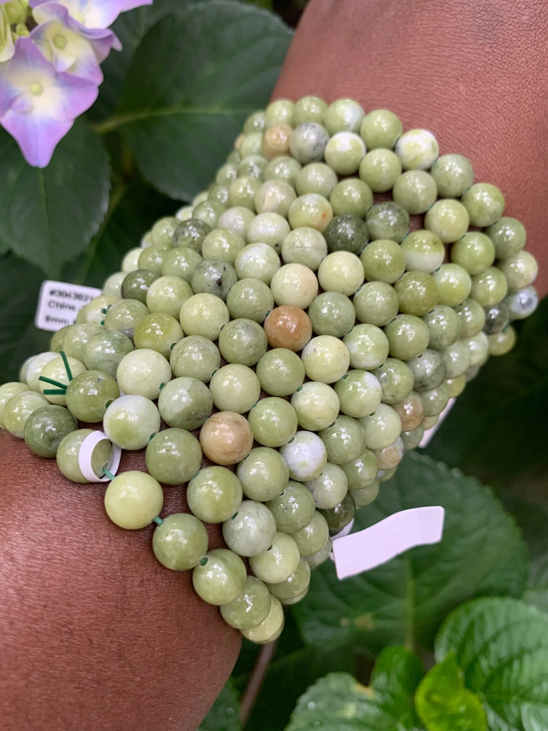 FEB72A64-8308-4A5E-BBFA-8DDF52630C5F