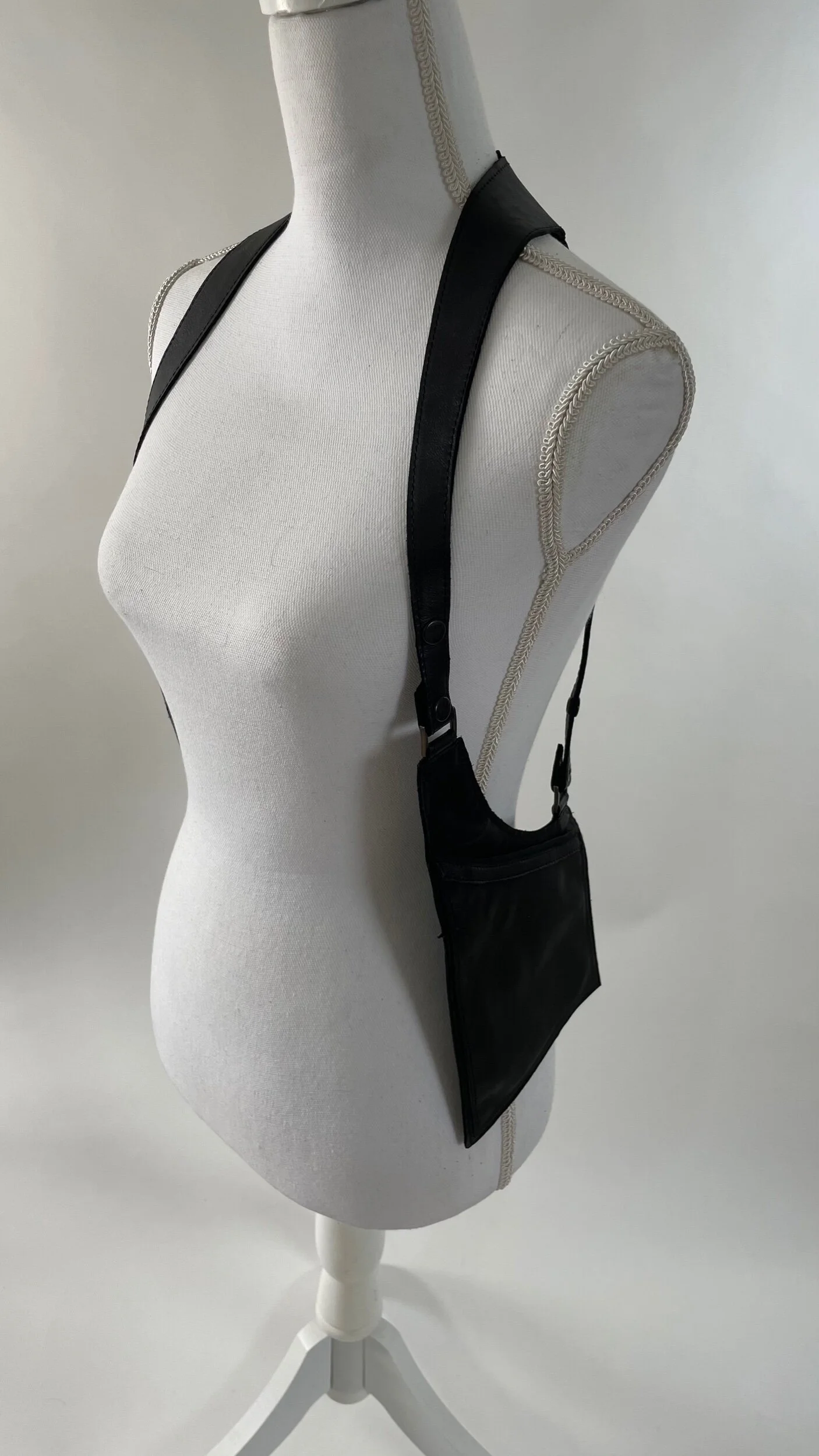 1648A1EF-0CD8-4B46-BA09-C0D2AC4001B9