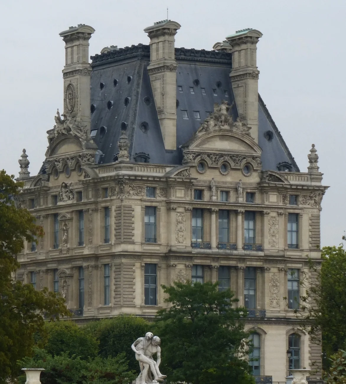 One of the buildings of the Louvre that once was a palace.