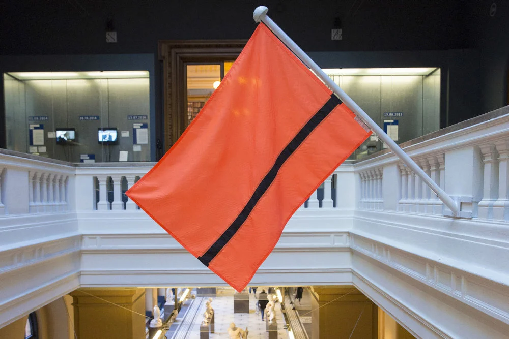 The refugee flag is now part of the permanent collection of Victoria & Albert museum, elected the best design museum of 2016.