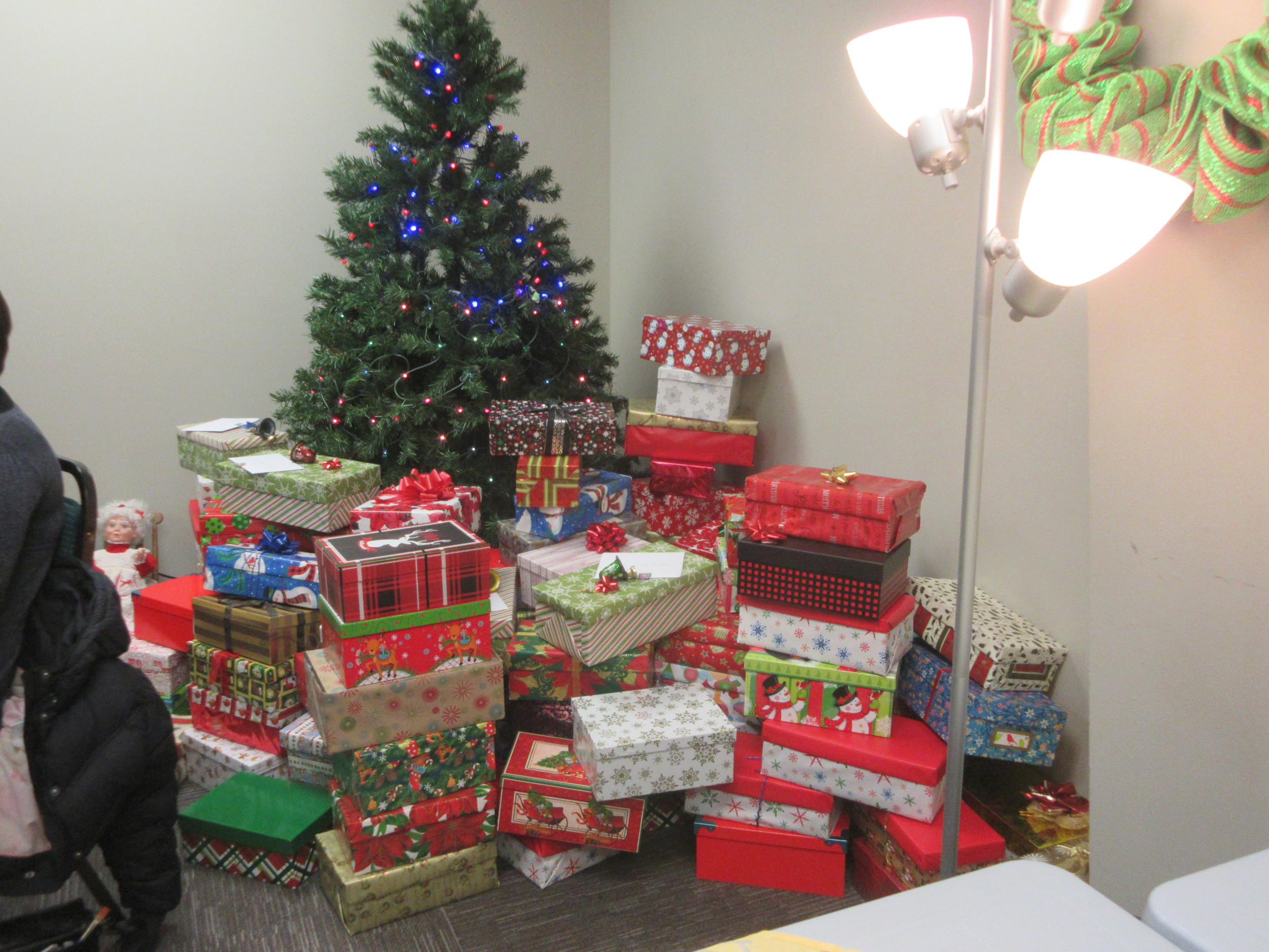 the shoebox project - gifts for women-in-need