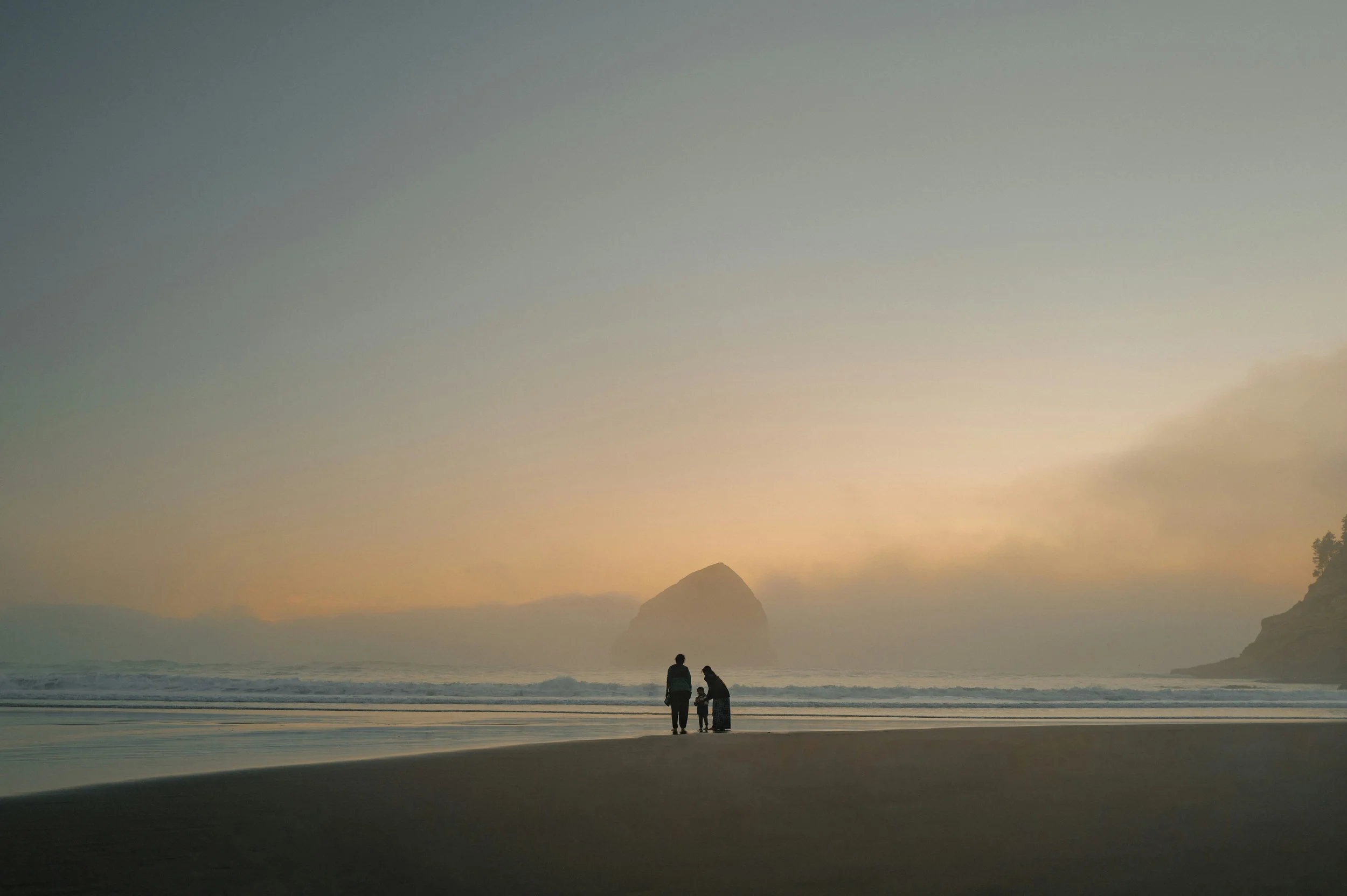 Reconnecting with Your Partner This Fall: Somatic Sex &amp; Relationship Therapy in Hermosa Beach, CA