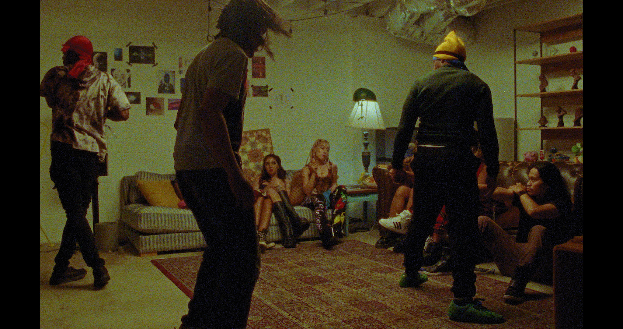 Skrillex - Too Bizarre Prores.mov.00_02_39_05.Still041.png