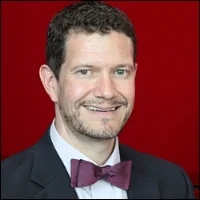 ian_derrer_300.jpg
