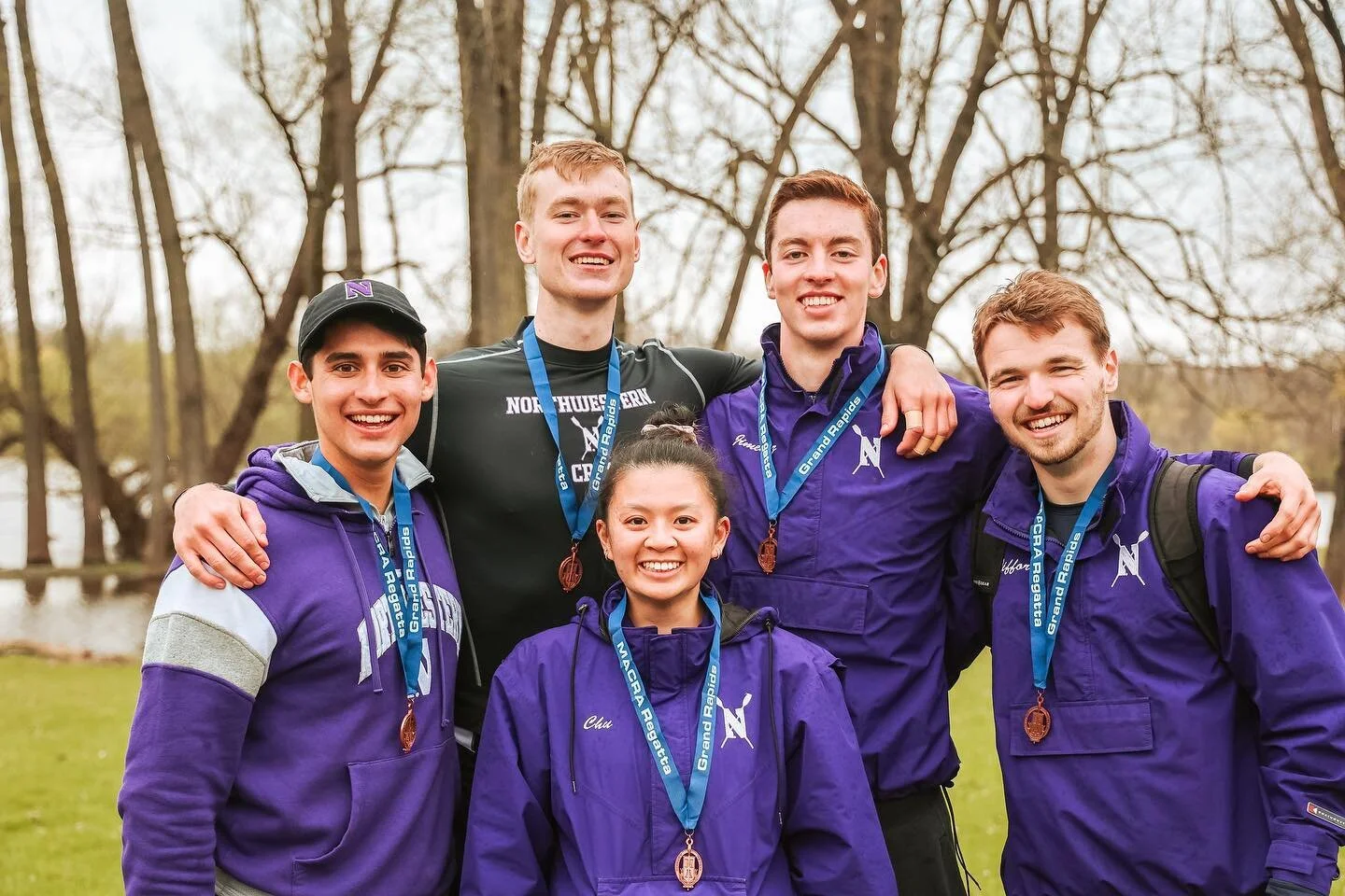 Congrats to yesterday’s medalling boats at MACRA! Our Varsity Men's 4+ and Varsity Women's 8+ both won bronze, our Varsity Women's 4+ won silver, and our Novice Women's 8+ won gold! We could not be more proud of each crew that raced this weeken